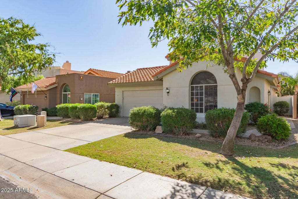 3221 E Briarwood Terrace, Phoenix