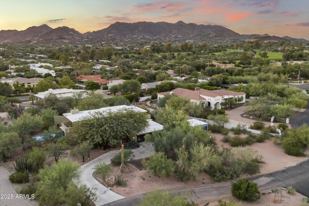 6306 N Camelback Manor Drive, Paradise Valley
