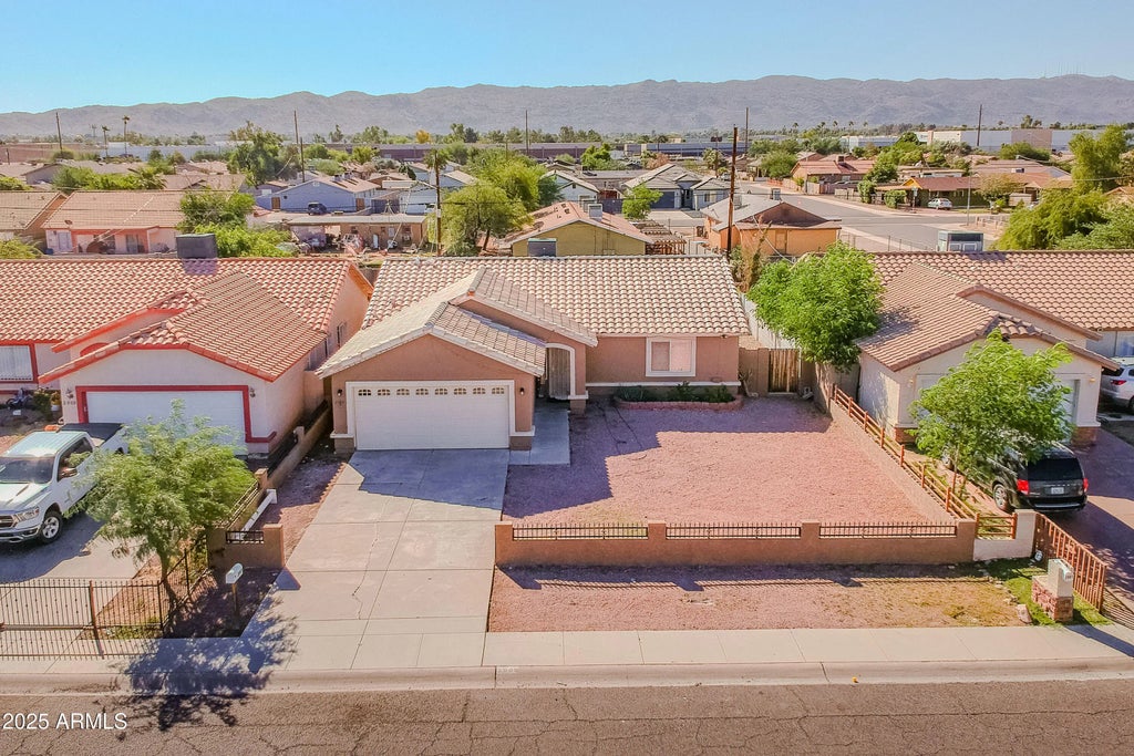 2905 E Chipman Road, Phoenix
