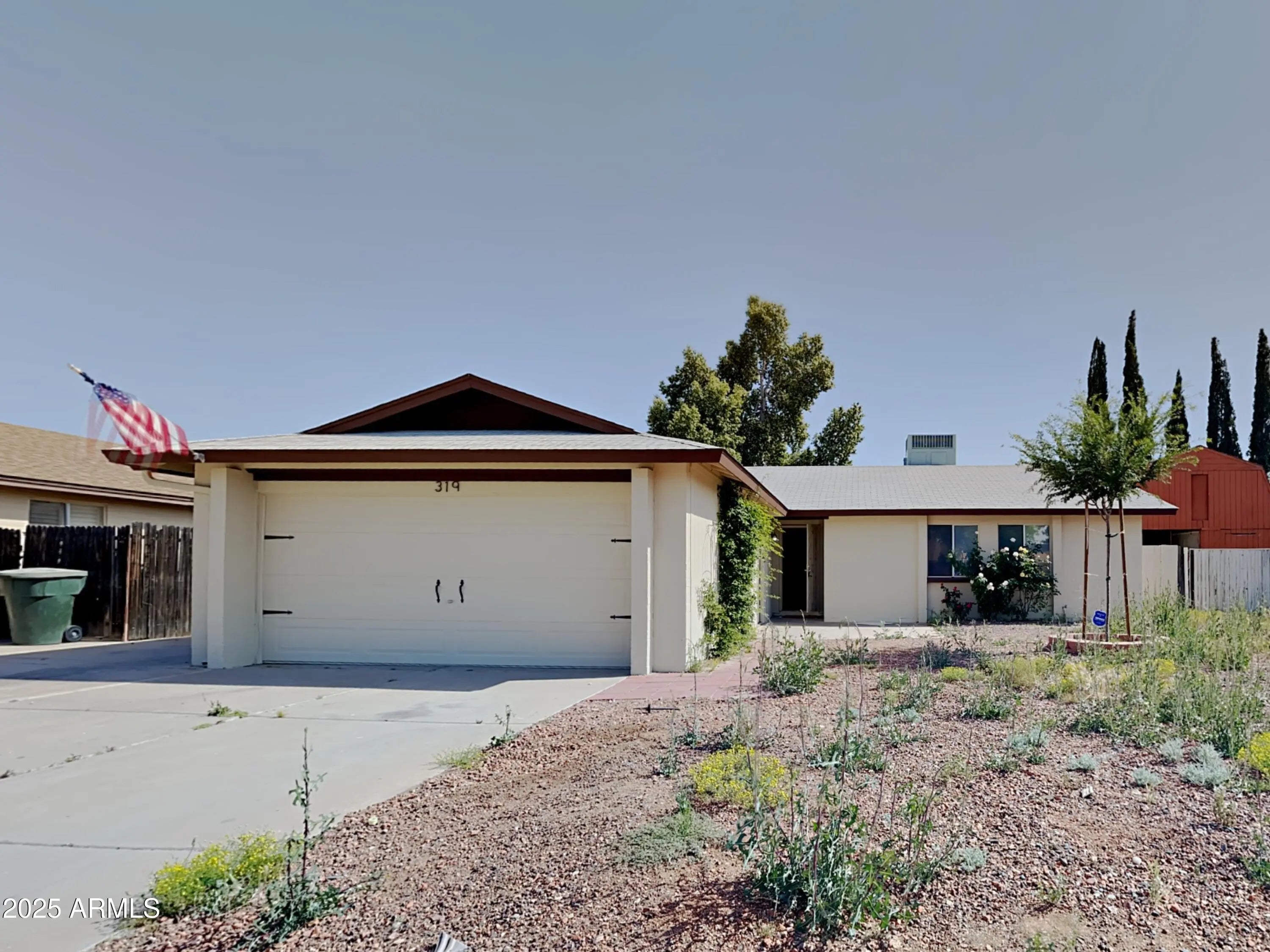 Photo of Listing #6937550