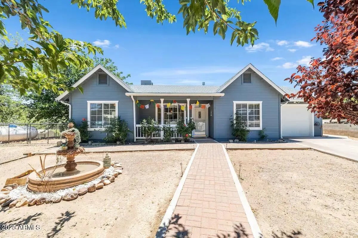 Photo of Listing #6937984