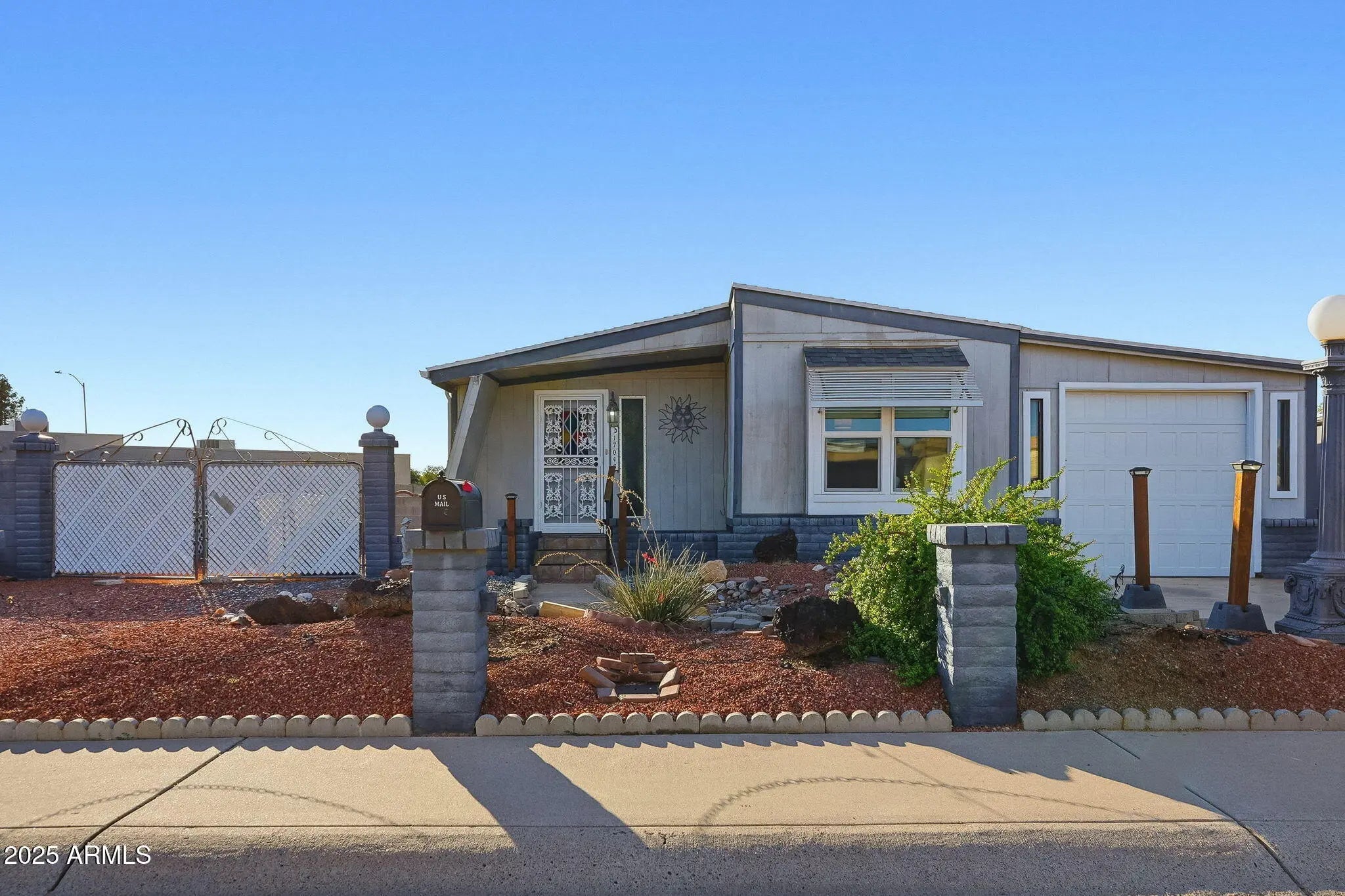 Photo of Listing #6937482