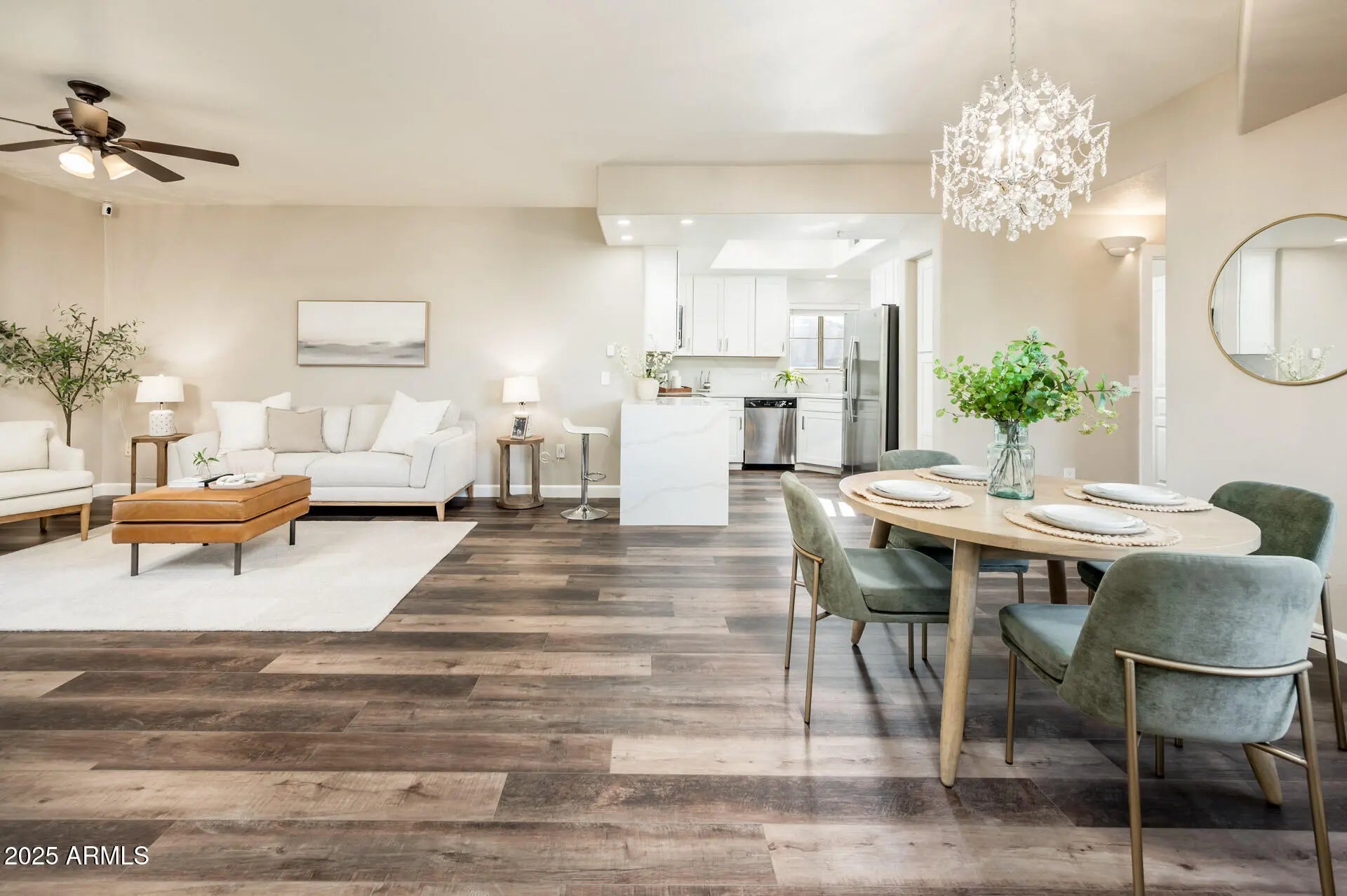 Photo of Listing #6942934