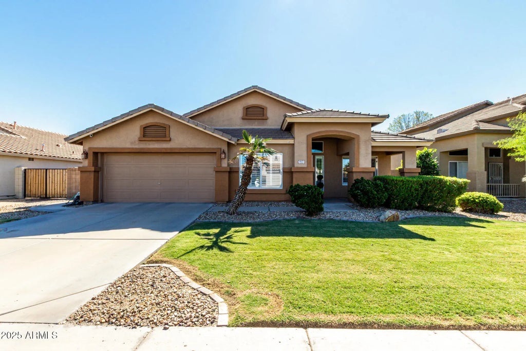 3827 S Seton Avenue, Gilbert