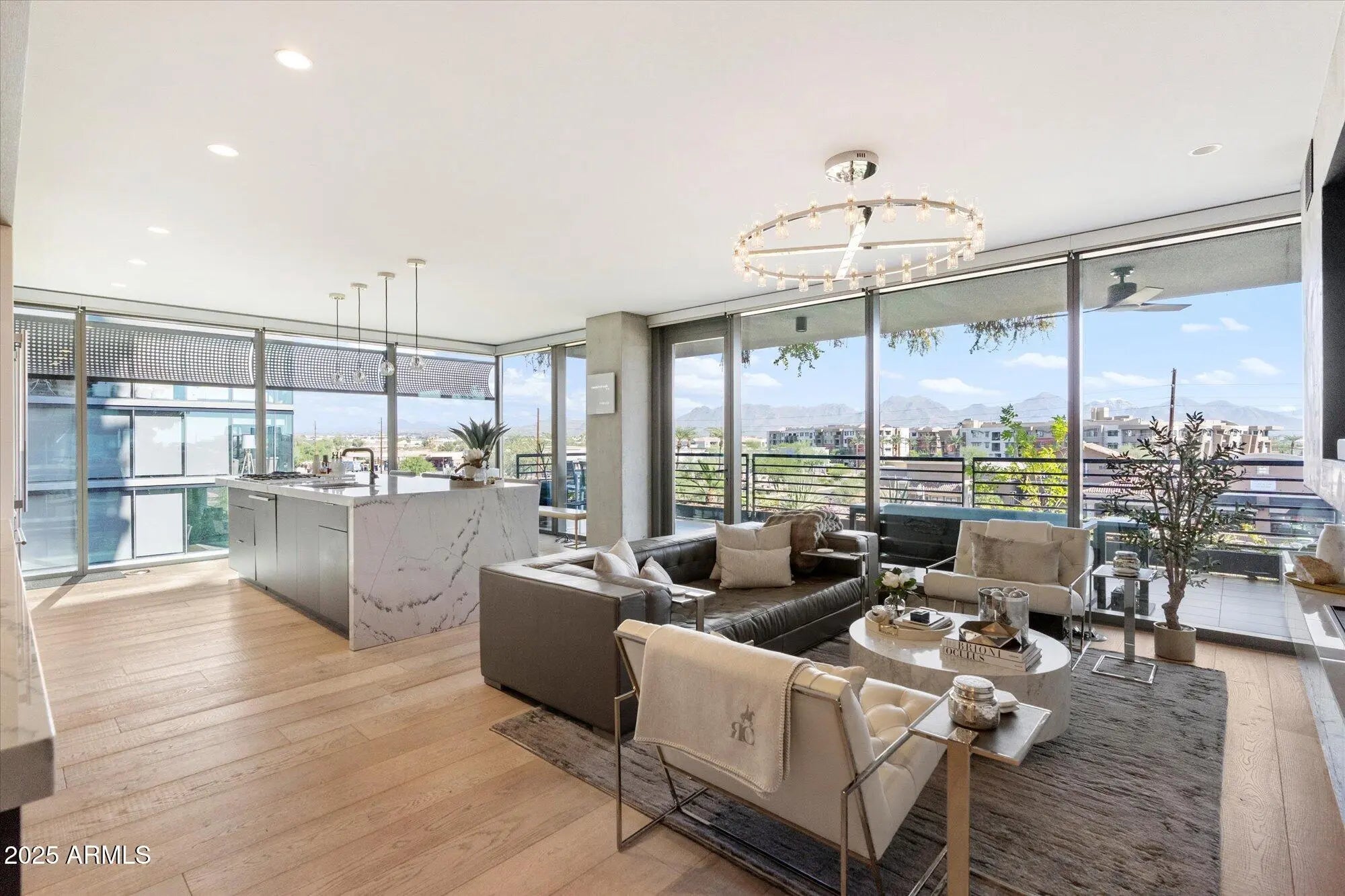 Photo of Listing #6941937