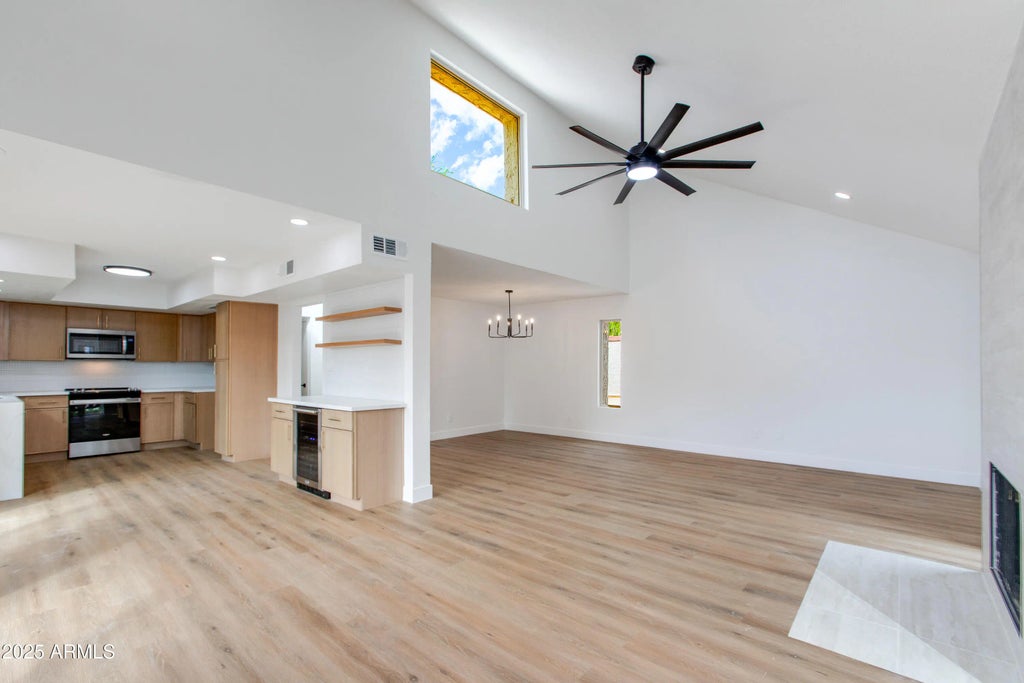 7417 N Via Camello Del Norte -- (unit 160), Scottsdale
