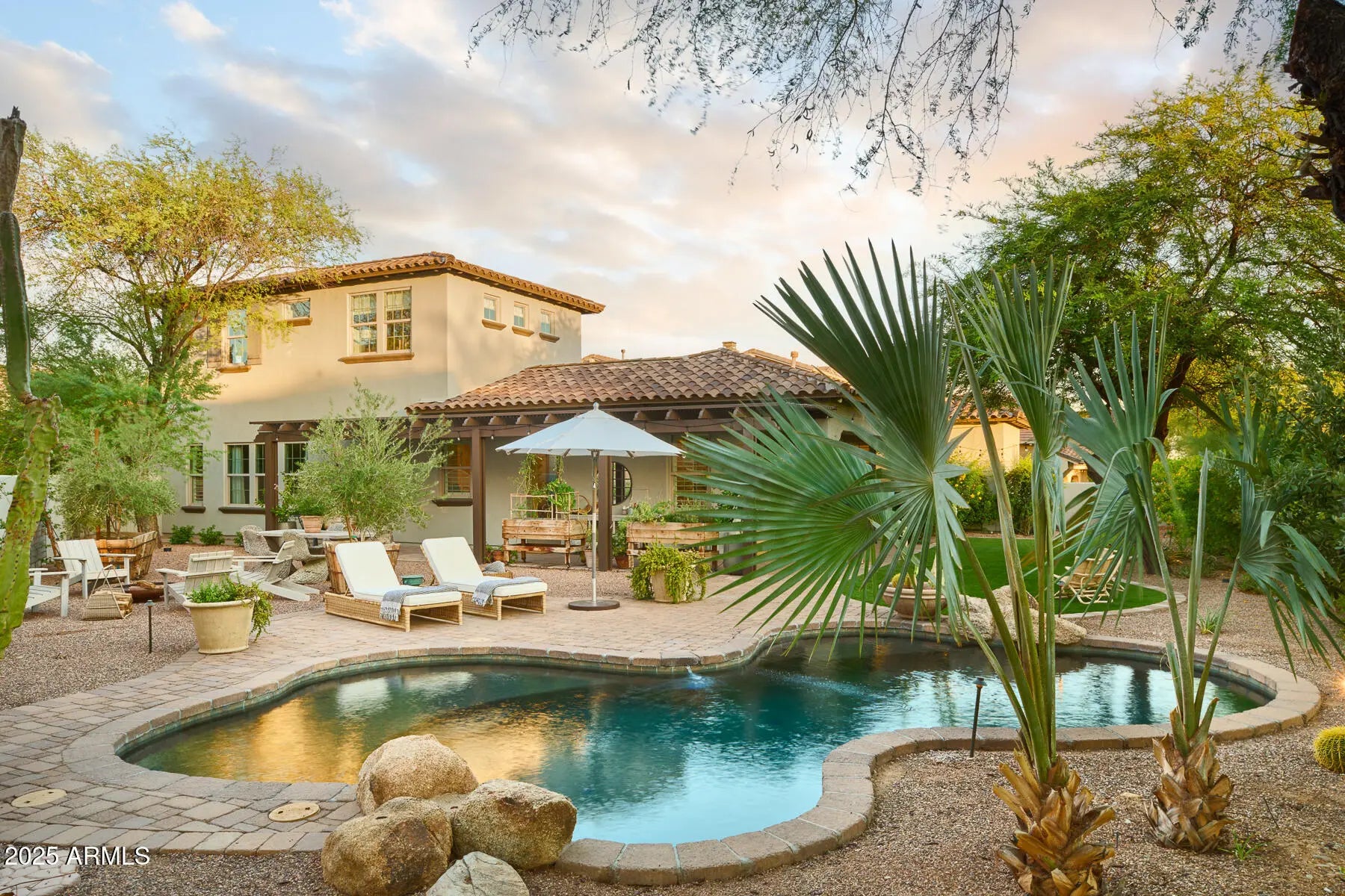 Photo of Listing #6938113