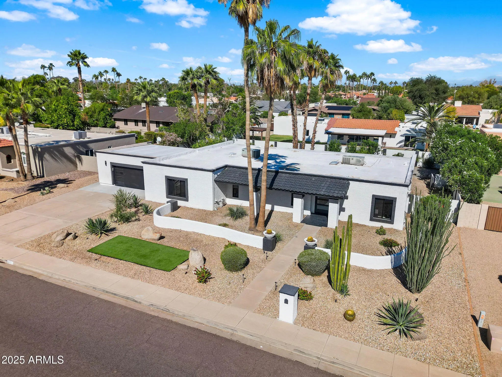 Photo of Listing #6937641