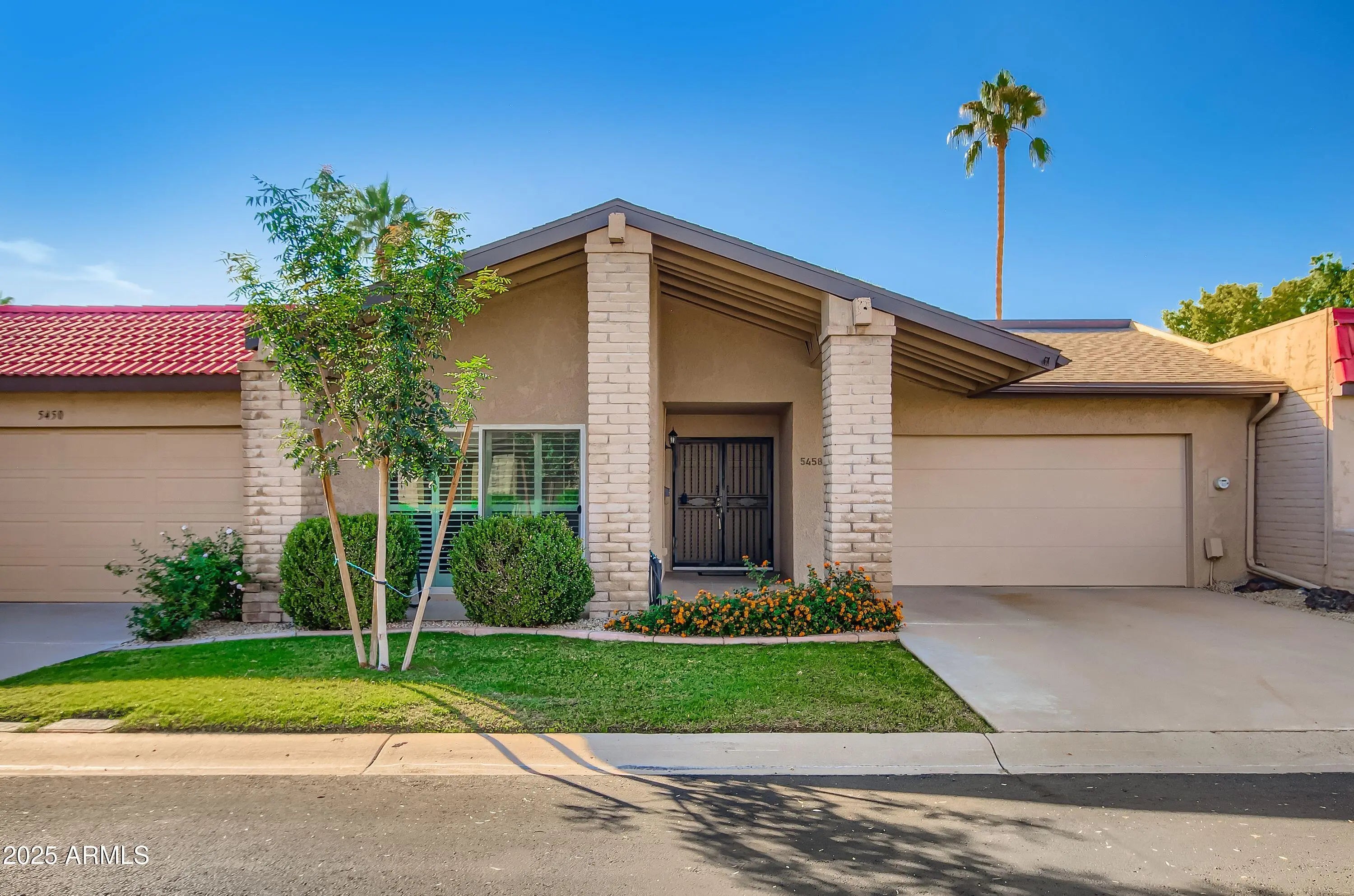 Photo of Listing #6941714