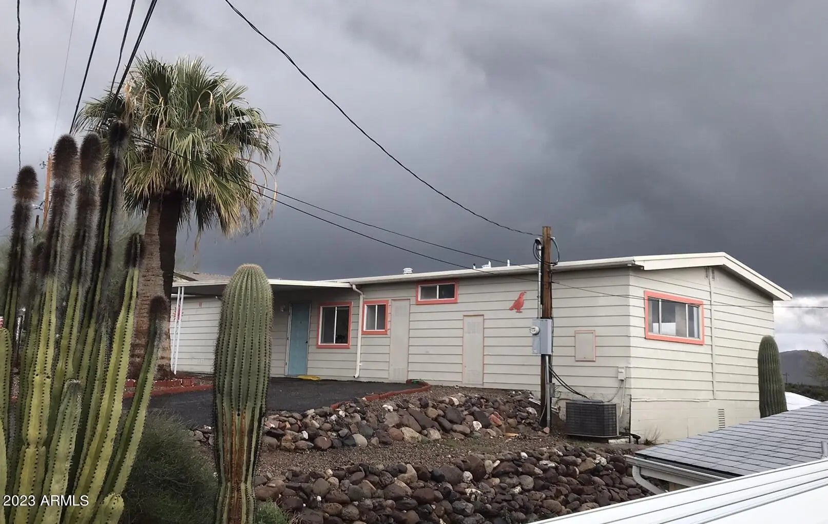 Photo of Listing #6937619