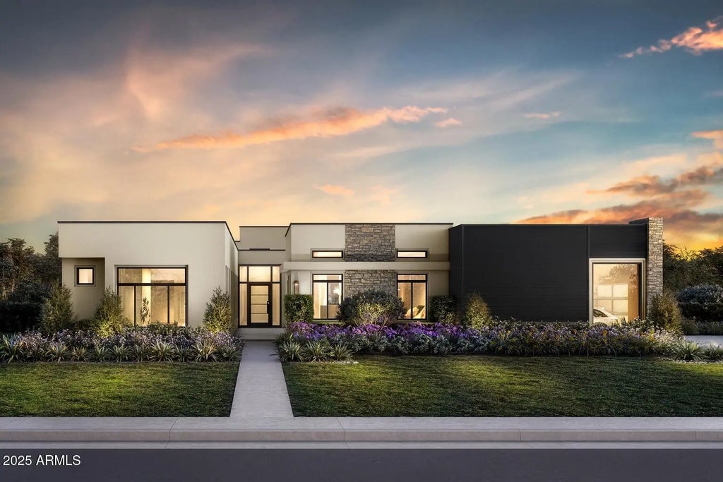 6521 E Paradise Drive, Scottsdale