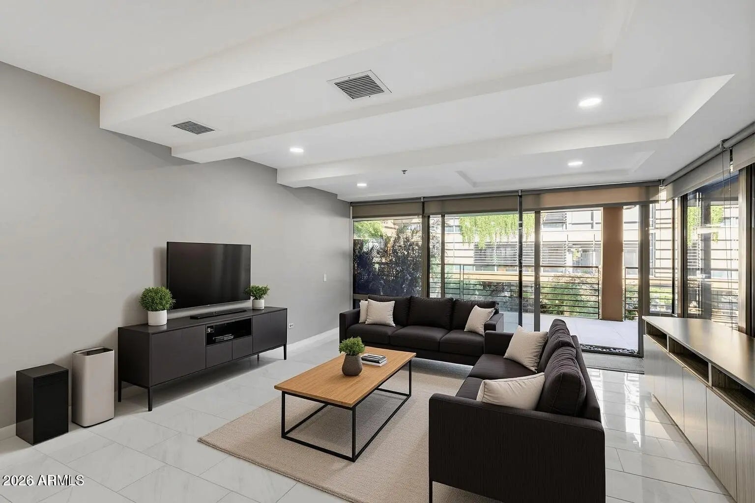 Photo of Listing #6940607