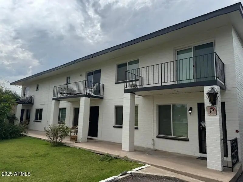 Photo of Listing #6937694