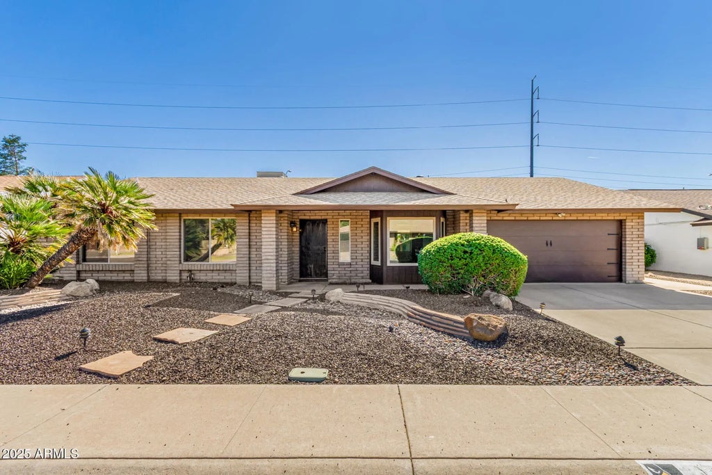 1119 E Renee Drive E, Phoenix