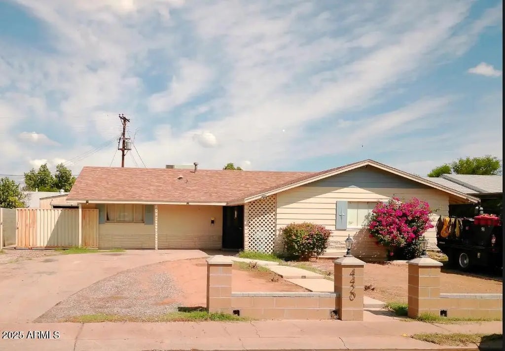 4420 W Earll Drive, Phoenix
