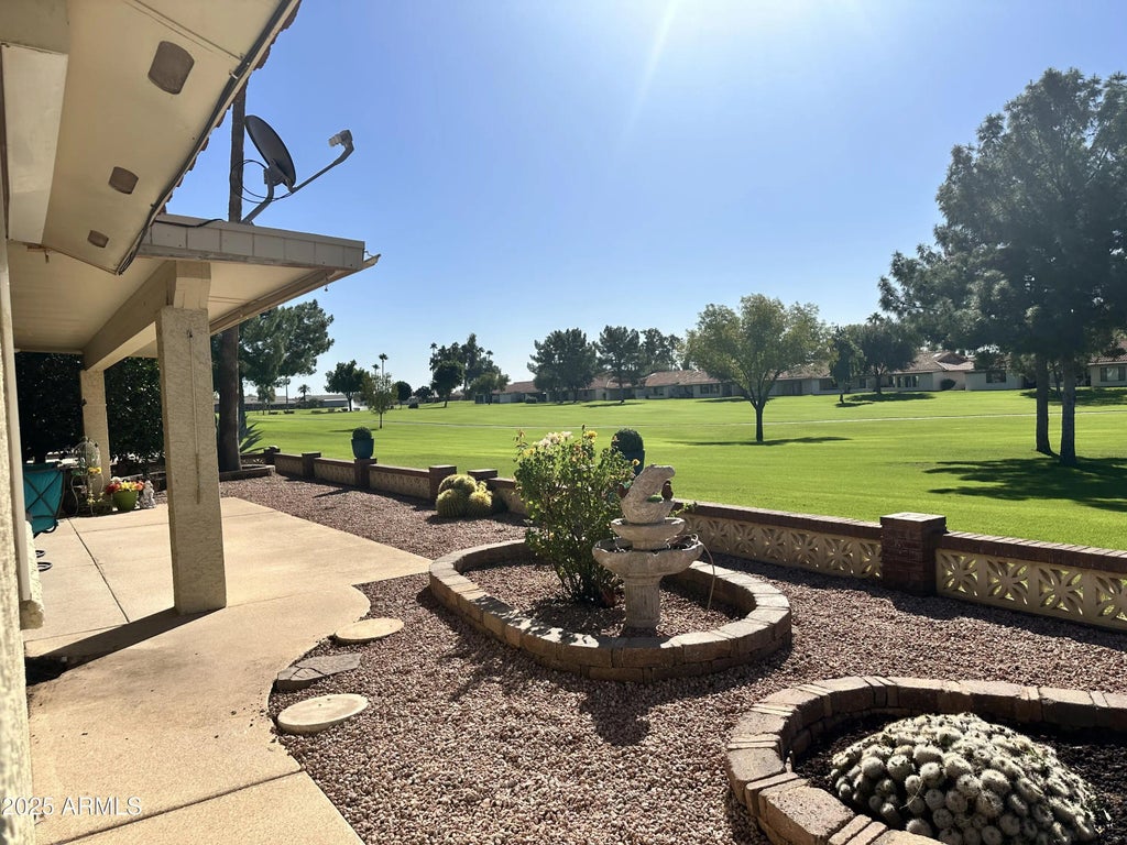 8041 E Lakeview Avenue, Mesa