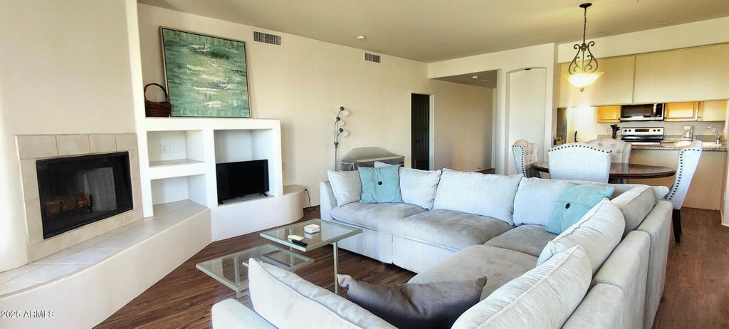 11880 N Saguaro Boulevard (unit 202), Fountain Hills