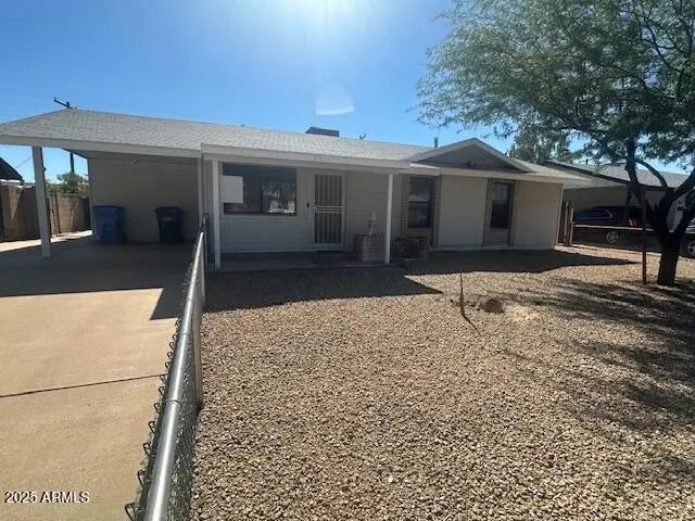 8201 W Earll Drive, Phoenix