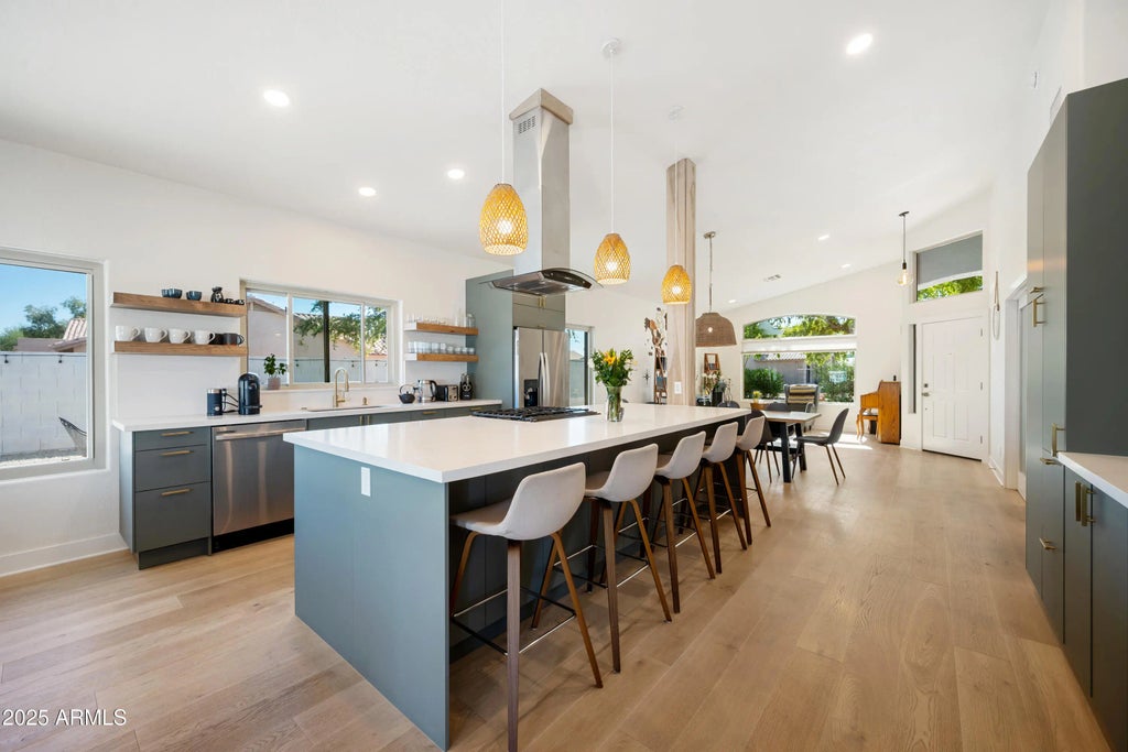 6994 W Monte Lindo, Glendale