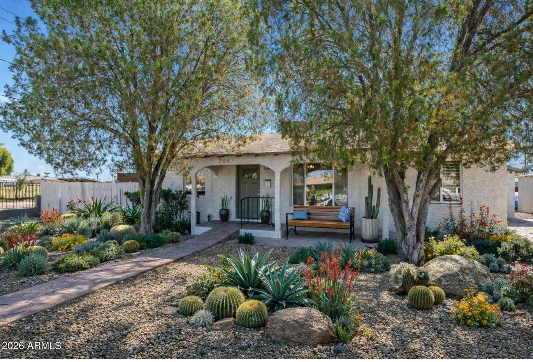 Photo of Listing #6937900