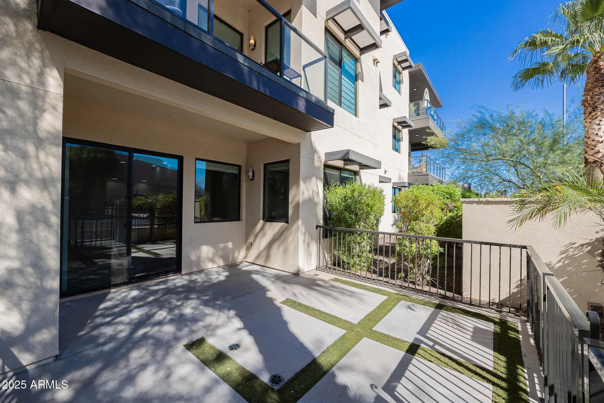 Photo of Listing #6938049