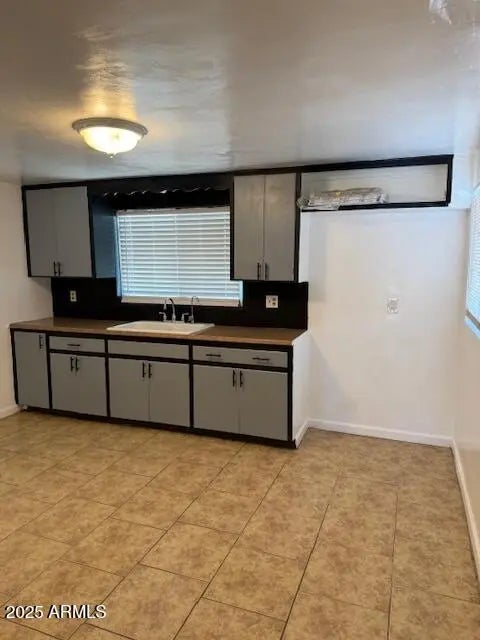 416 N Lewis, Mesa