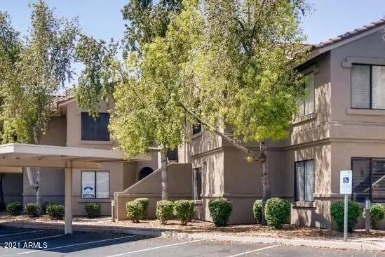 Photo of Listing #6937945