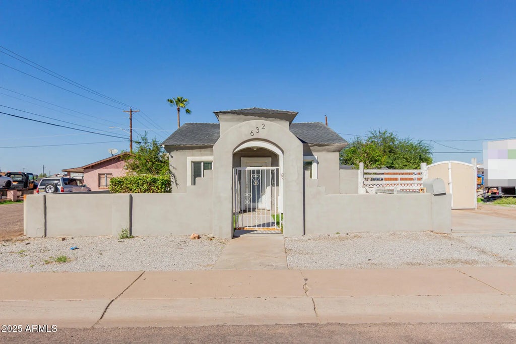 632 W Jones Avenue, Phoenix