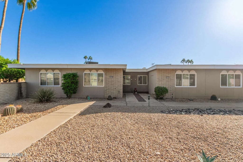 16802 N Boswell Boulevard, Sun City