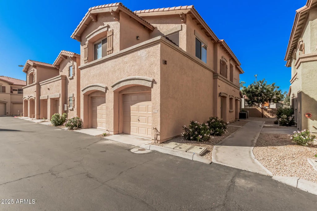 805 S Sycamore Street (unit 203), Mesa