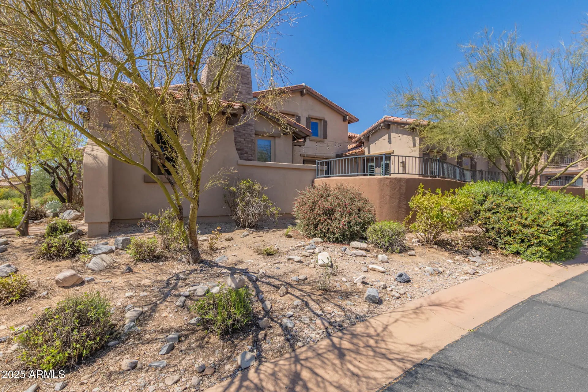 Photo of Listing #6938014