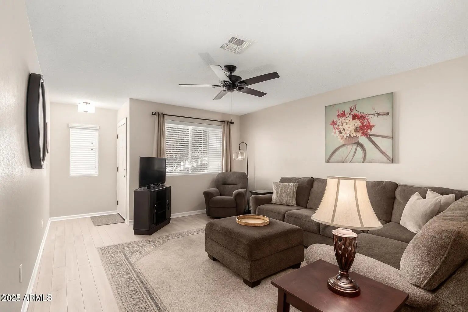 Photo of Listing #6938067