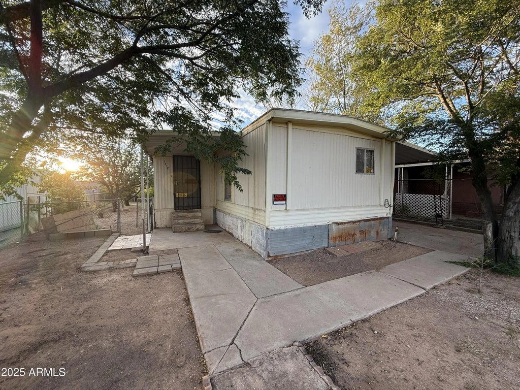 1810 Tomahawk Drive, Douglas