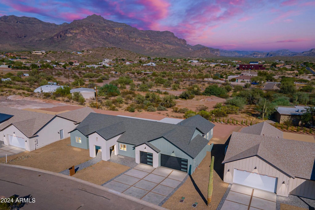 3909 S Veronica Lane, Gold Canyon