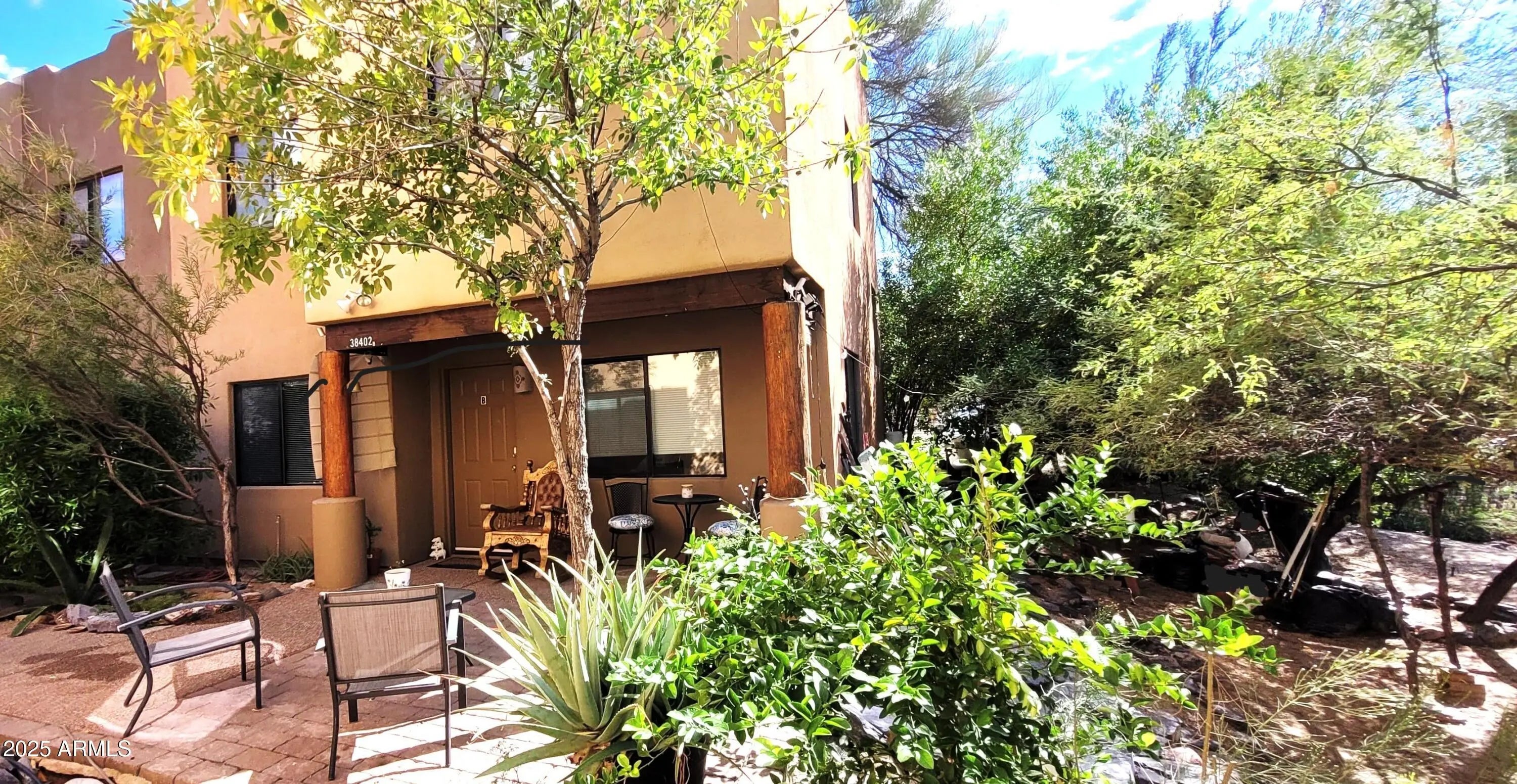 Photo of Listing #6938412