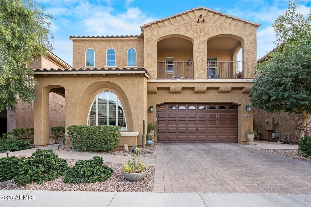 4615 E Navigator Lane, Phoenix