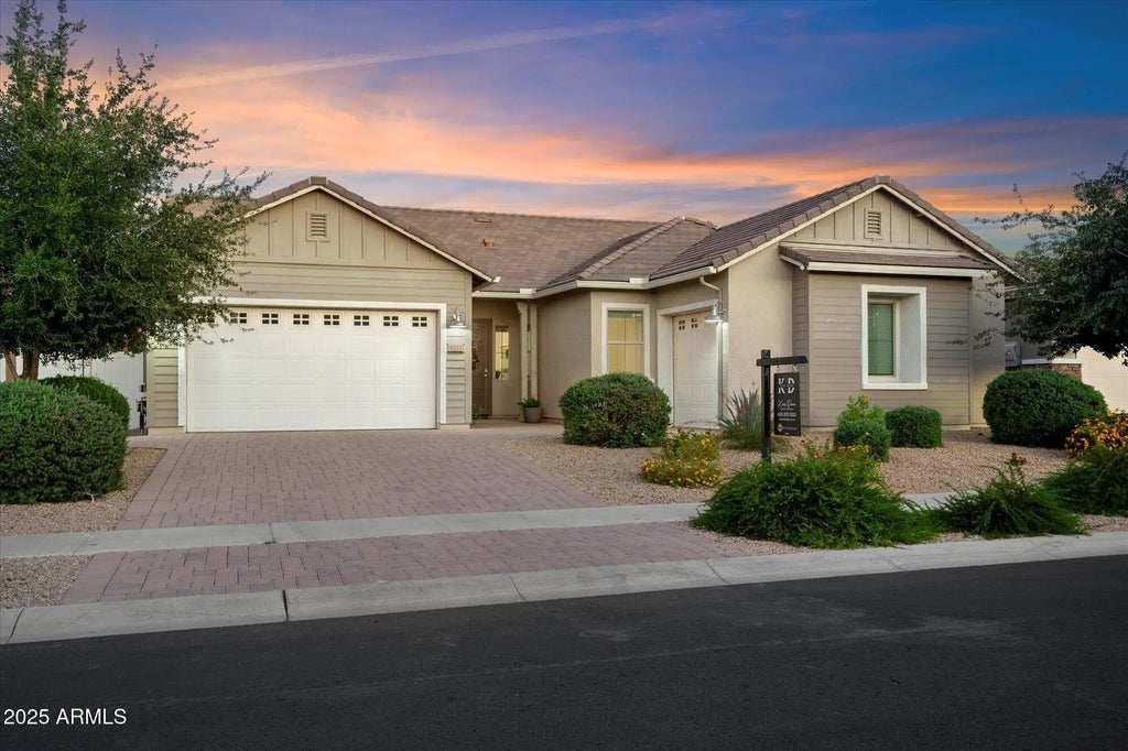 6311 S 25th Place, Phoenix