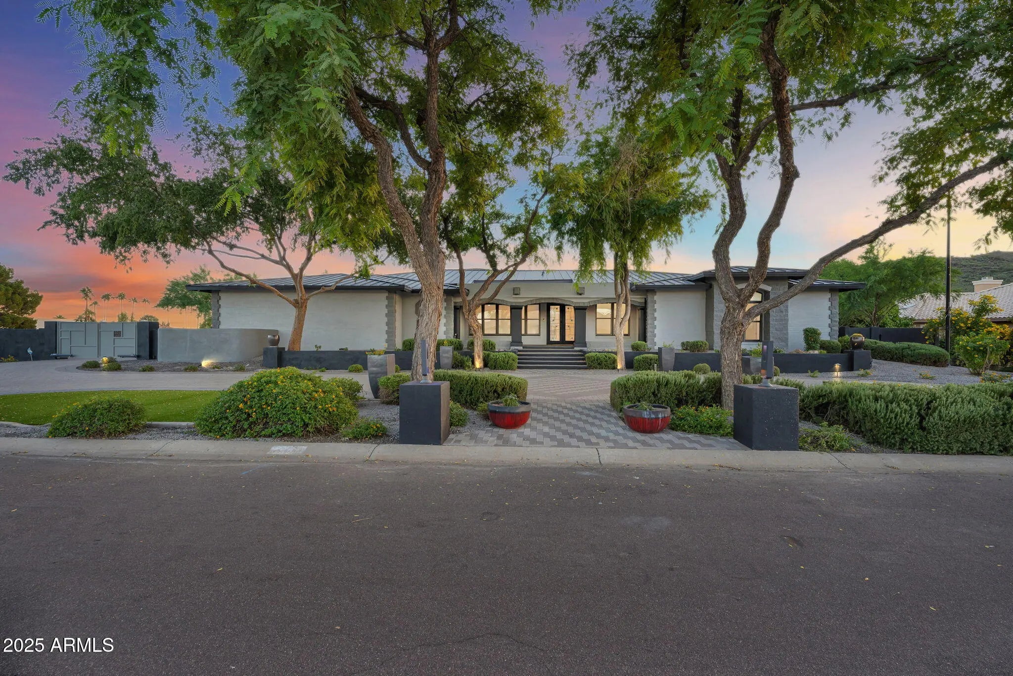 Photo of Listing #6938542