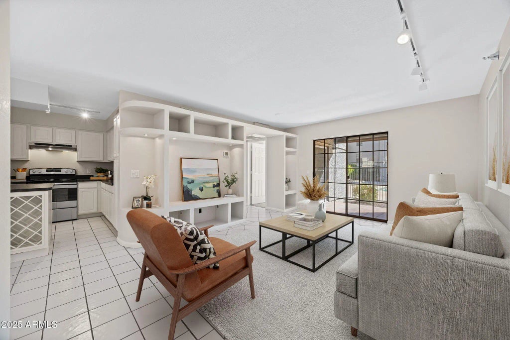 8020 E Thomas Road (unit 112), Scottsdale