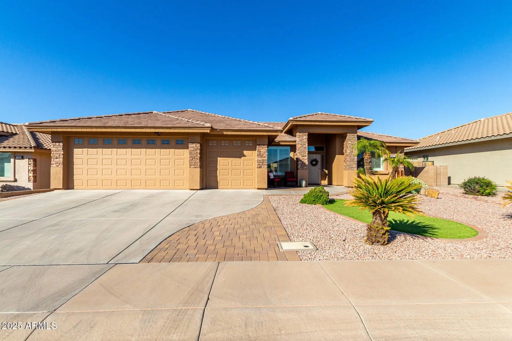 10912 E Plata Avenue, Mesa