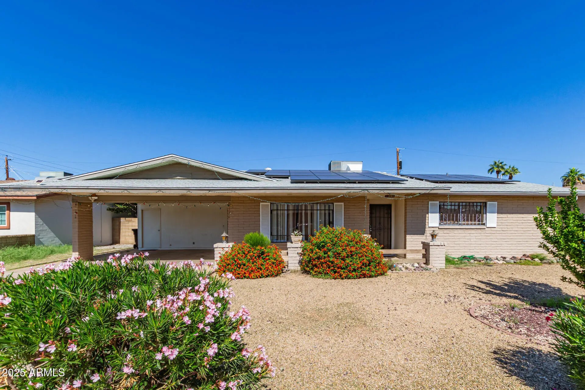 Photo of Listing #6938655