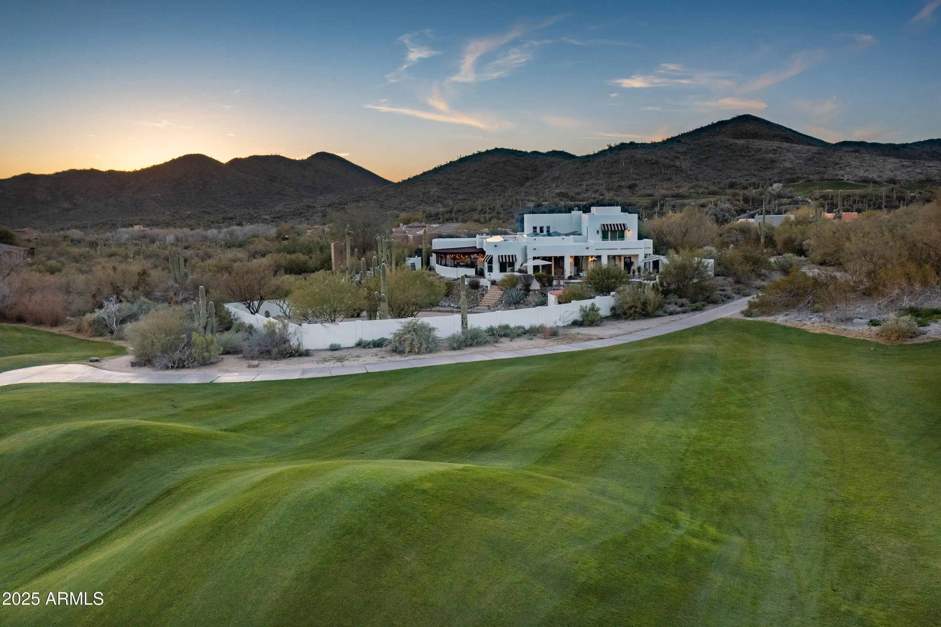 Photo of Listing #6938667