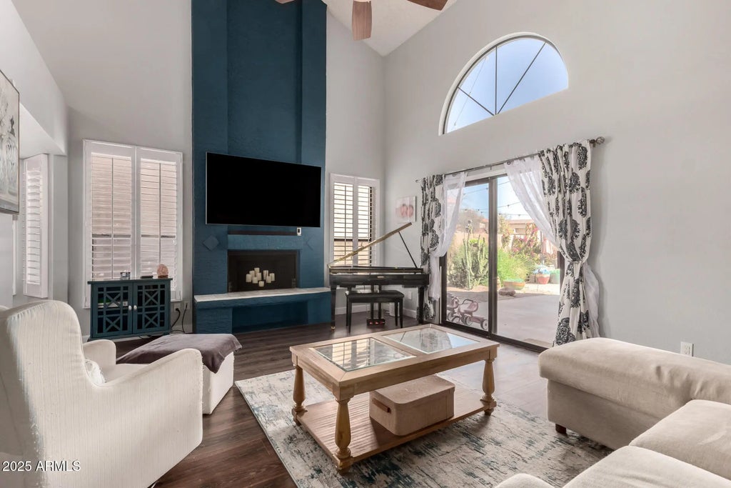 14429 S 42nd Street, Phoenix