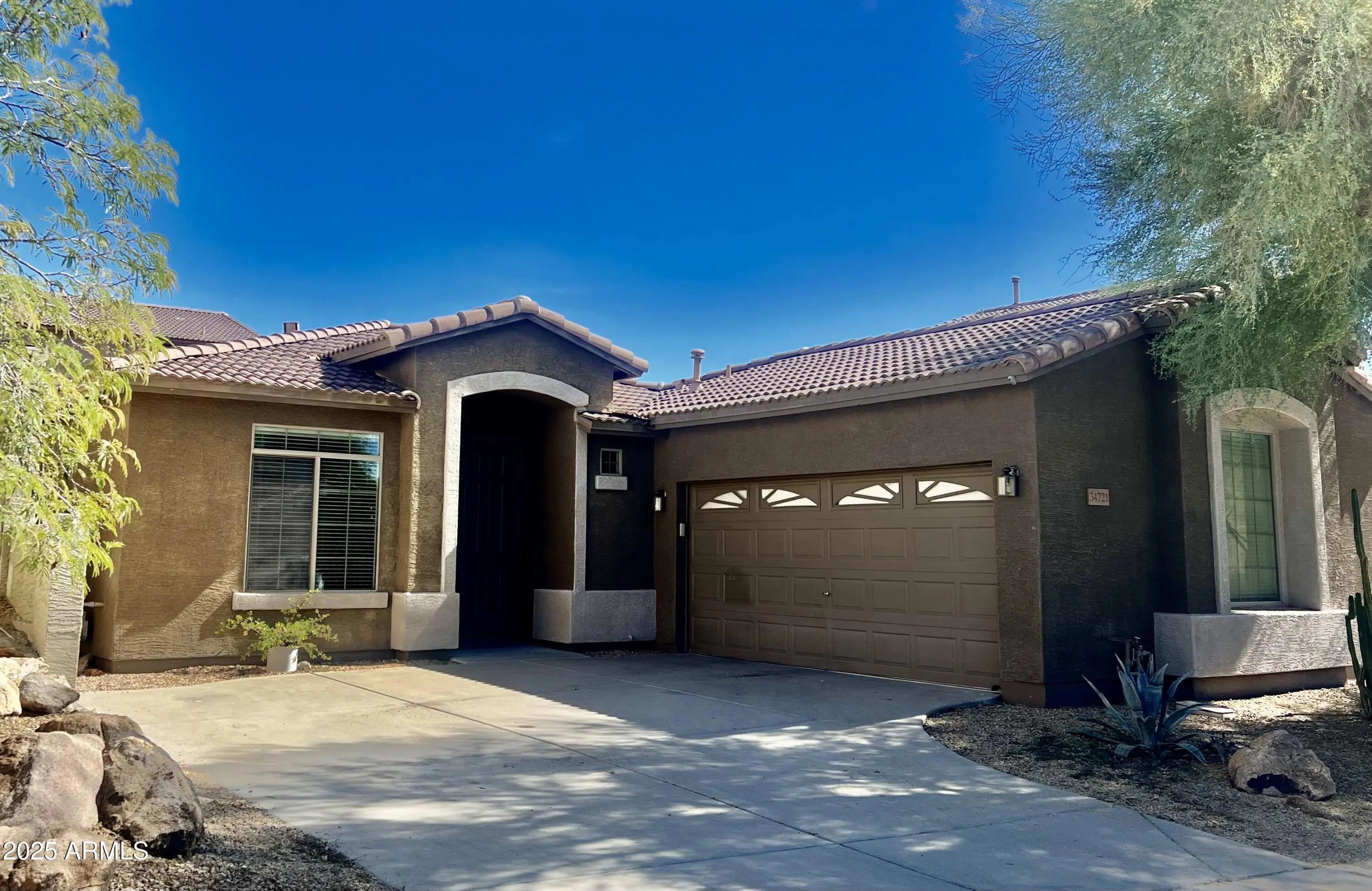 Photo of Listing #6938801