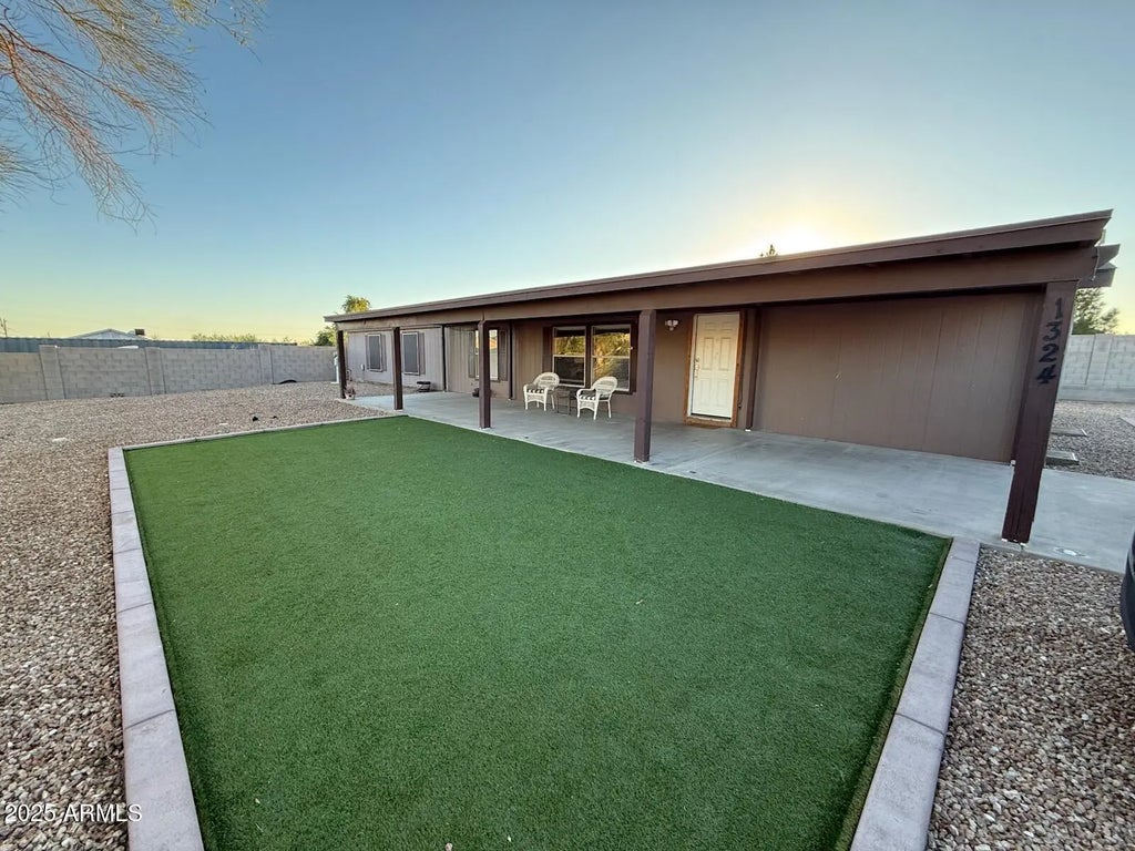 1324 N 101st Place, Mesa