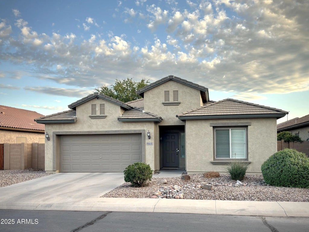 10909 E Sentiero Avenue, Mesa
