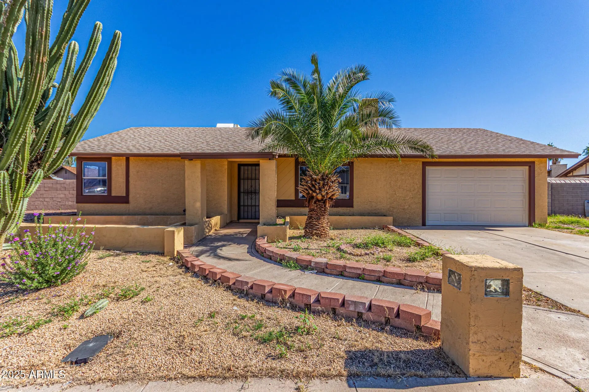 Photo of Listing #6940614