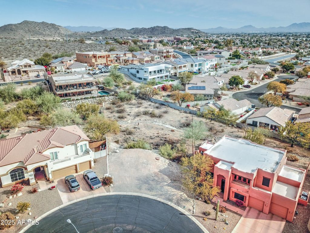 18055 N 14th Place (unit 90), Phoenix