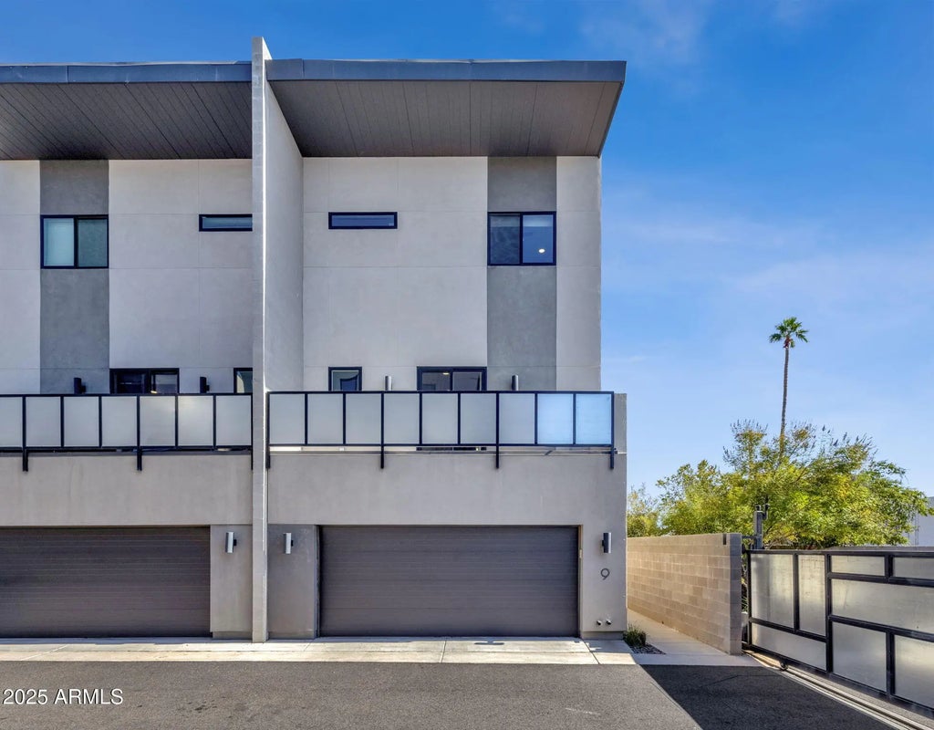 2727 E Thomas Road (unit 9), Phoenix