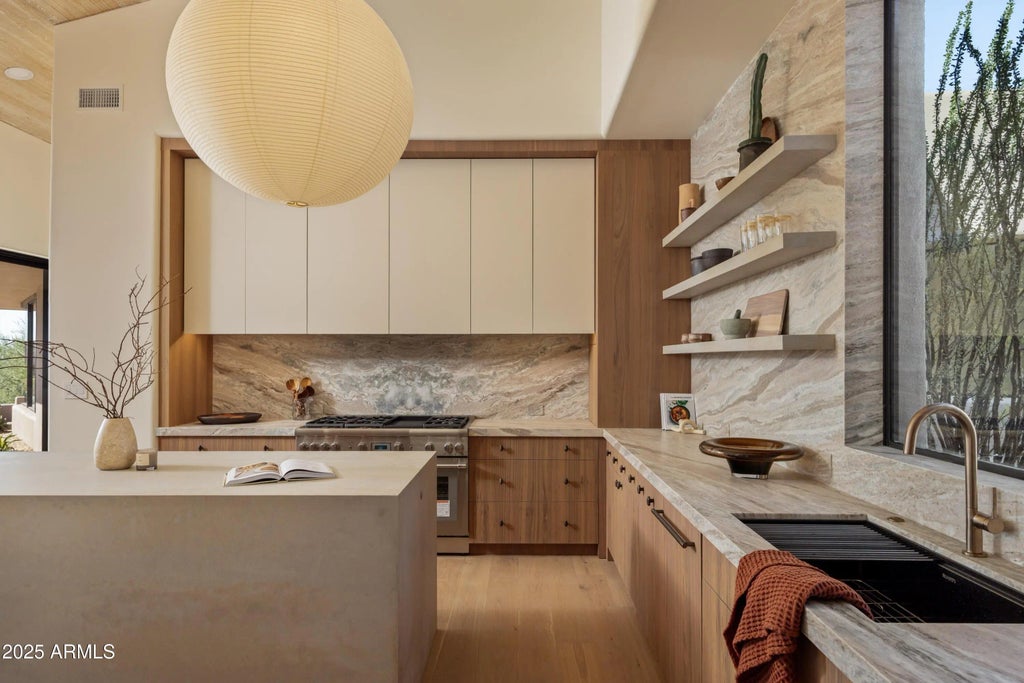 10602 E Honey Mesquite Drive, Scottsdale